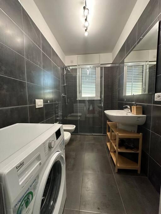 Elysion - Park View Apartment Milan Luaran gambar